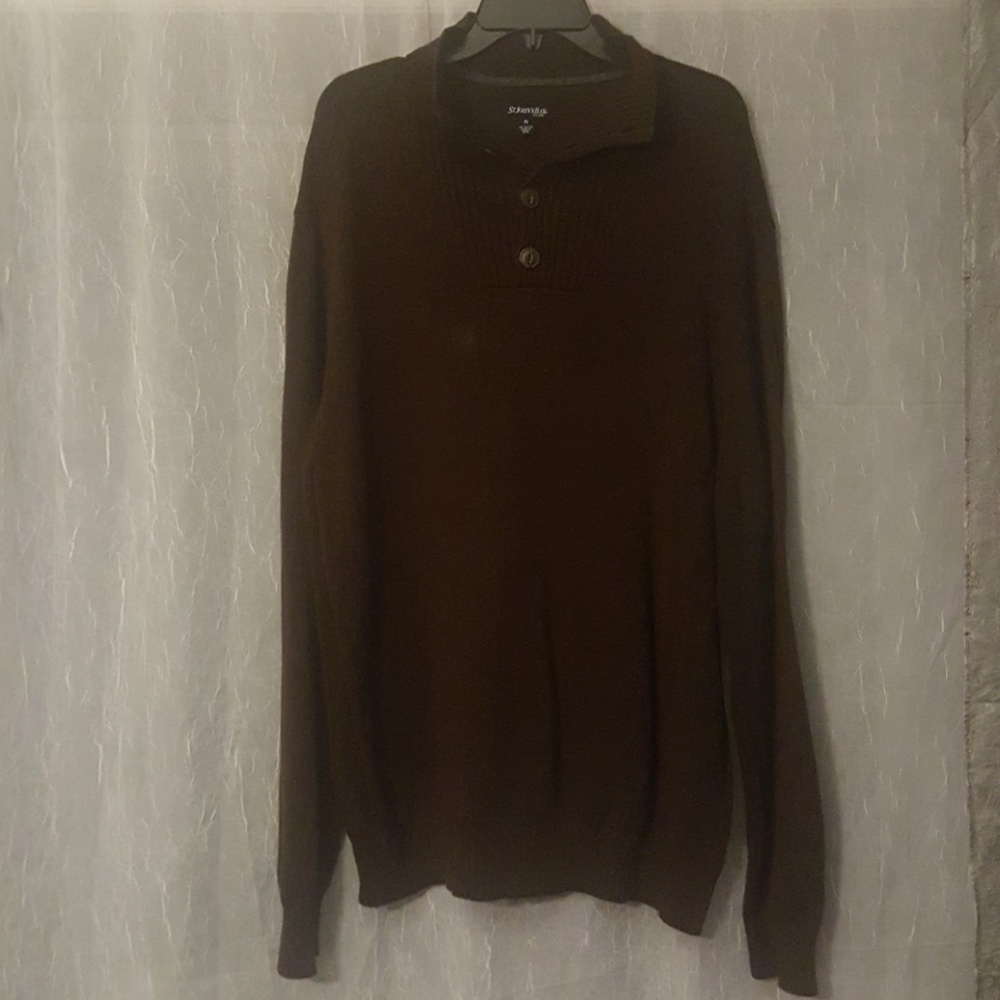Men's sweater